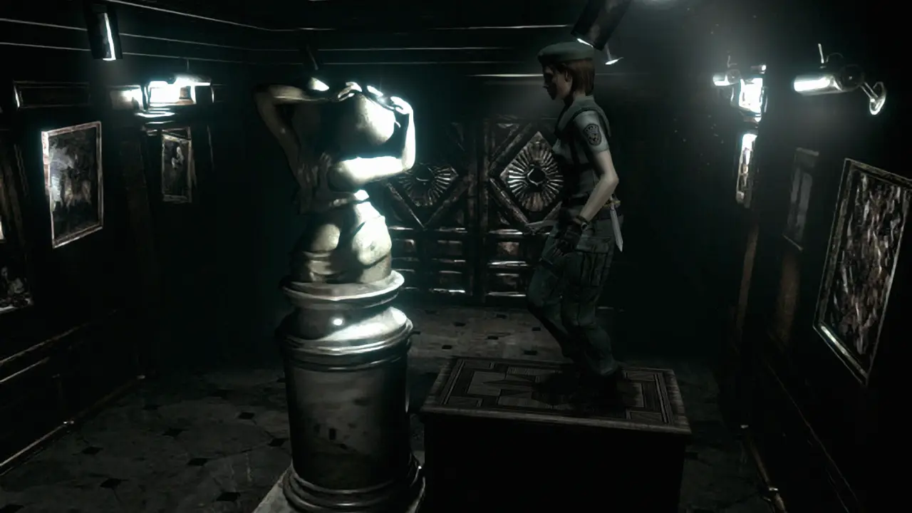 The statue and its urn